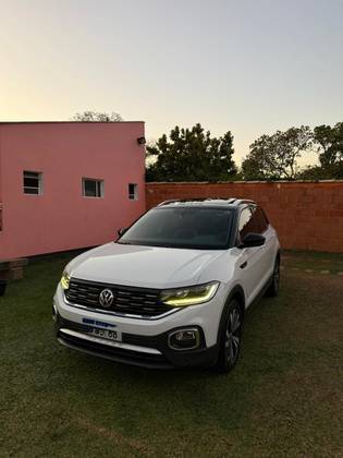 VOLKSWAGEN T-CROSS 1.4 250 TSI TOTAL FLEX HIGHLINE AUTOMÁTICO
